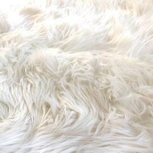 Meet your Posher, Celina